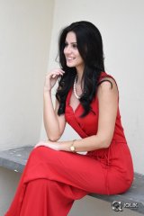  Larissa Bonesi Interview About Thikka Movie